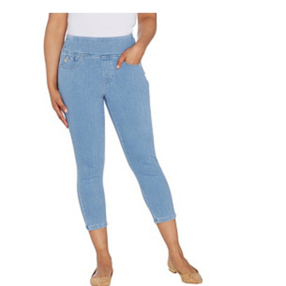 Belle jegging capris NWT